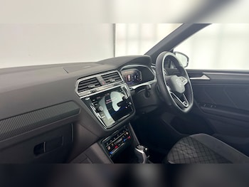 Used Volkswagen Tiguan 2023 for sale - 79074014: Photo