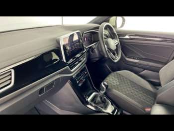 Used Volkswagen T-Roc 2023 for sale - 74885830: Photo