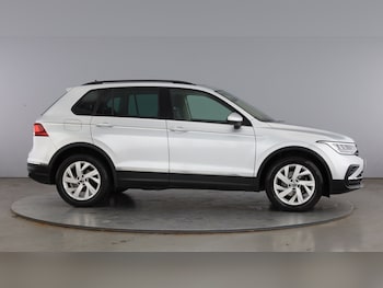 Used Volkswagen Tiguan 2023 for sale - 79137652: Photo