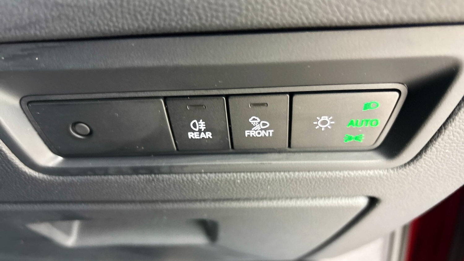 Used Volkswagen Touareg 2025 for sale - 77701452: Photo 12