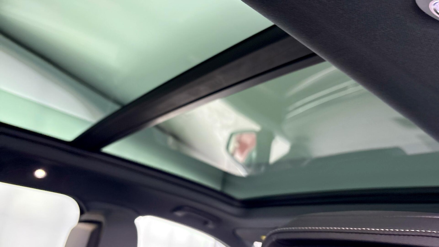 Used Volkswagen Touareg 2025 for sale - 77701452: Photo 19