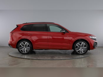 Used Volkswagen Touareg 2025 for sale - 77701452: Photo