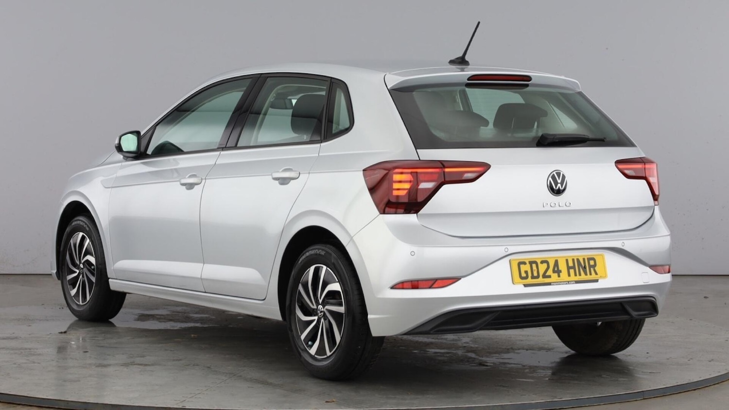 Used Volkswagen Polo 2024 for sale - 77515561: Photo 3