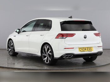 Used Volkswagen Golf 2024 for sale - 77505298: Photo