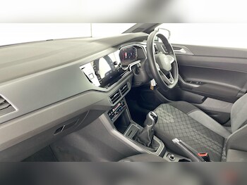 Used Volkswagen Polo 2022 for sale - 77602980: Photo