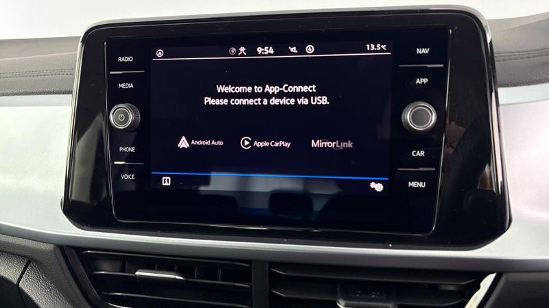 Used Volkswagen T-Roc 2023 for sale - 76940056: Photo 16