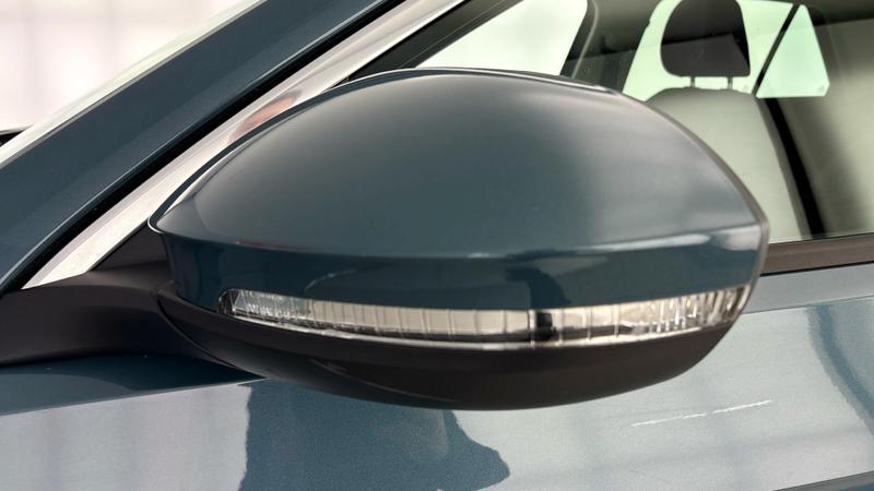 Used Volkswagen T-Roc 2023 for sale - 76940056: Photo 33