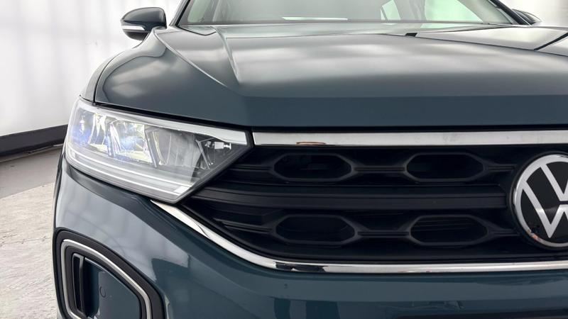 Used Volkswagen T-Roc 2023 for sale - 76940056: Photo 36