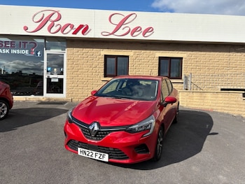 Used Renault Clio 2022 for sale - 76275945: Photo