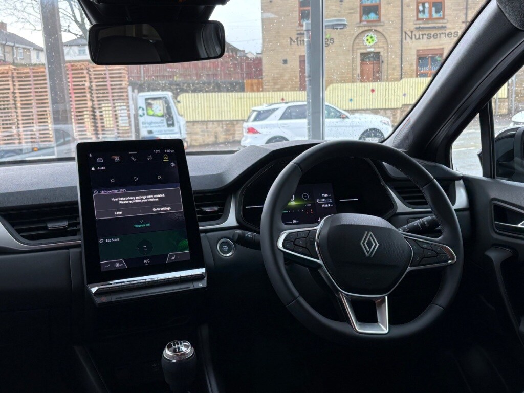 Used Renault Captur 2025 for sale - 76616955: Photo 3