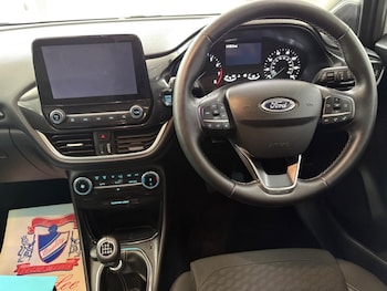 Used Ford Puma 2024 for sale - 76275944: Photo