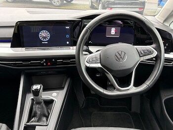 Used Volkswagen Golf 2024 for sale - 76469357: Photo