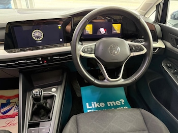 Used Volkswagen Golf 2024 for sale - 76275941: Photo