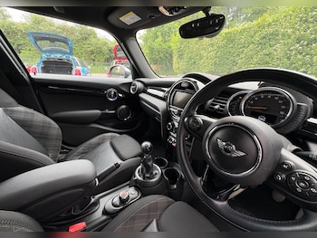Used MINI Hatch 2016 for sale - 78938359: Photo