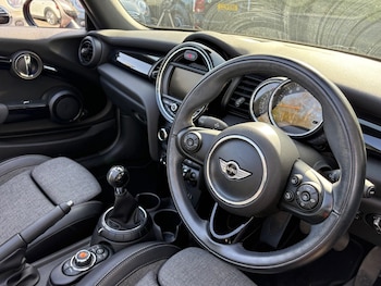 Used MINI Convertible 2017 for sale - 78580747: Photo