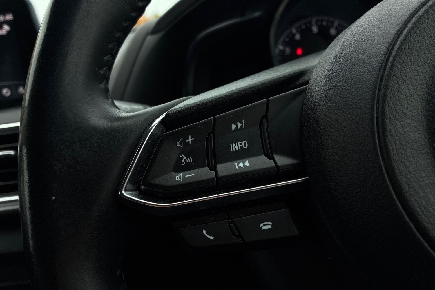 Used Mazda Mazda3 2017 for sale - 76627516: Photo 30