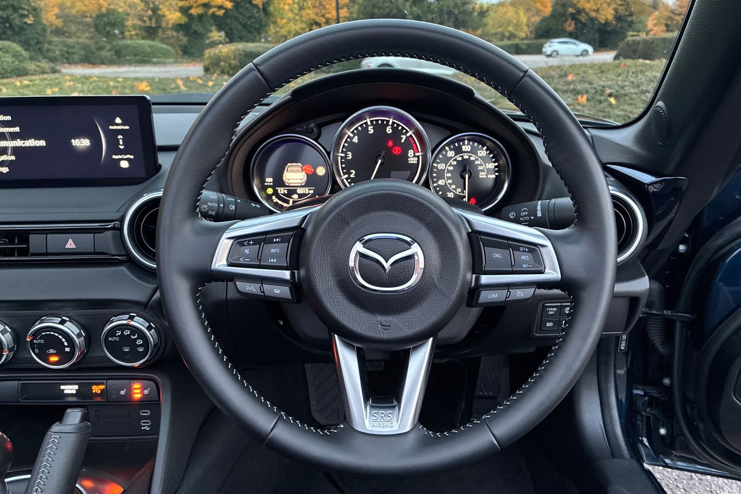Used Mazda MX-5 2024 for sale - 76353559: Photo 29