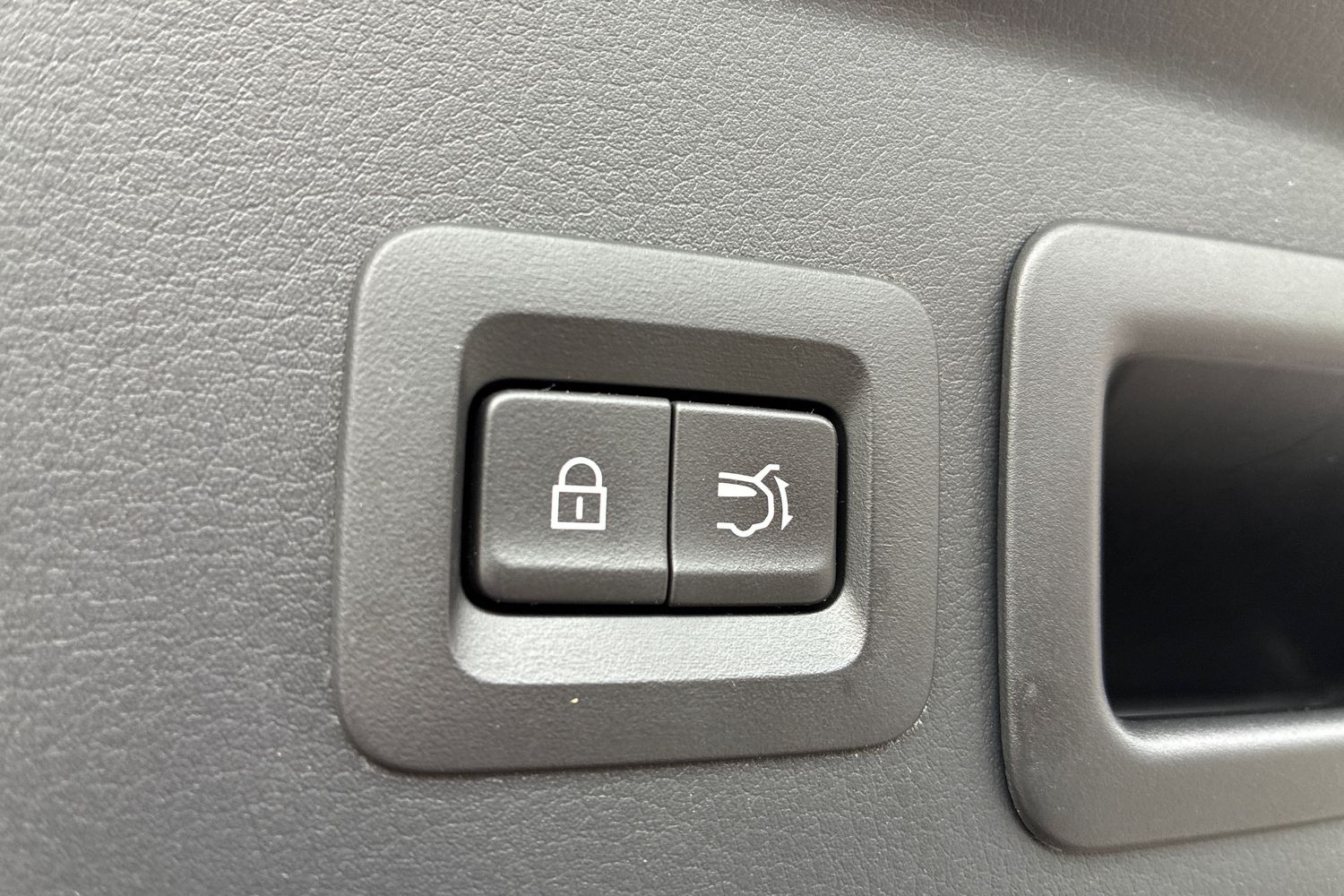 Used Mazda CX-30 2022 for sale - 76027463: Photo 30