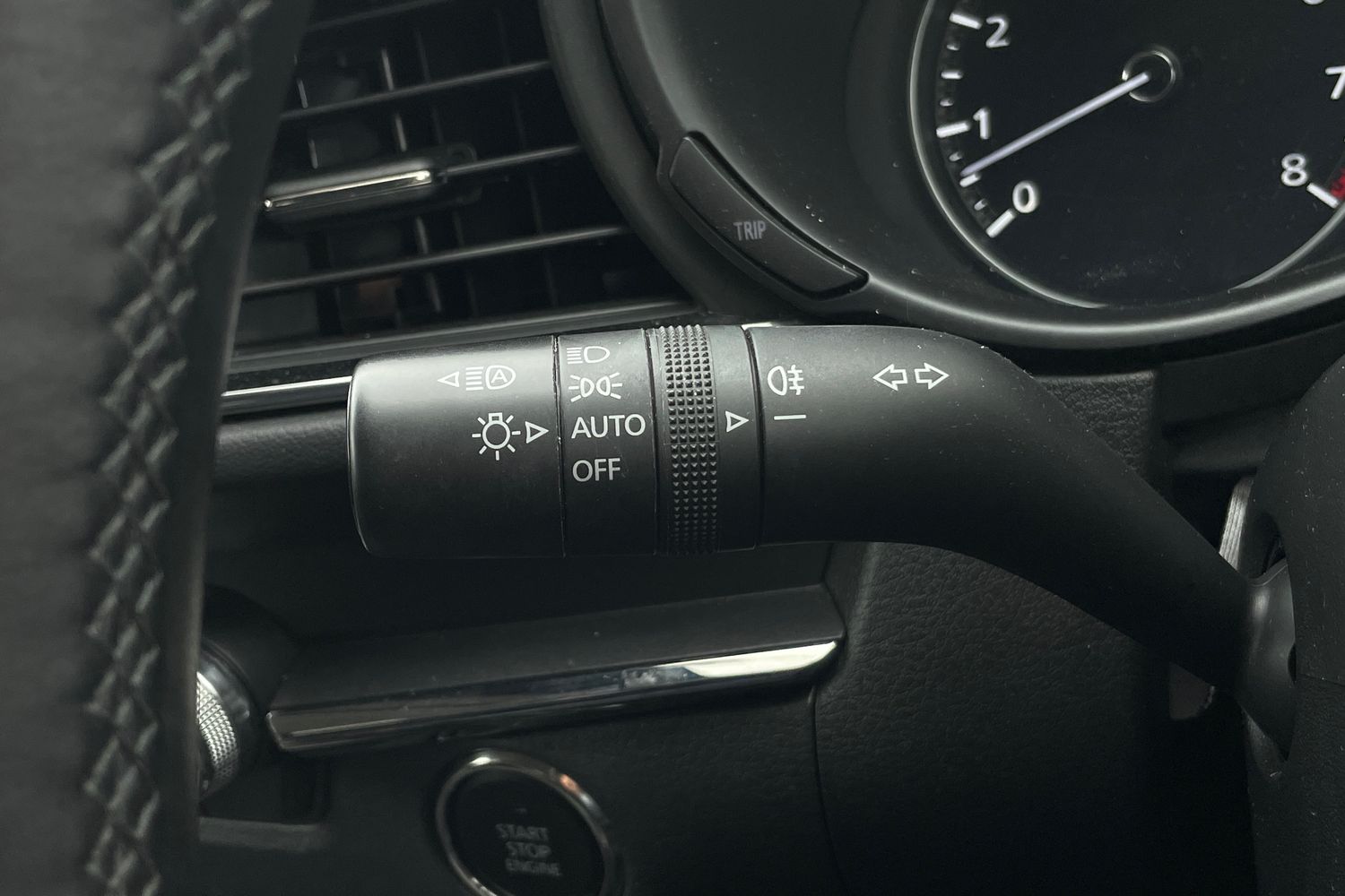 Used Mazda CX-30 2023 for sale - 76510604: Photo 35