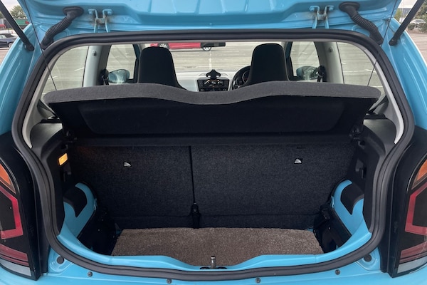 Used Volkswagen up! 2016 for sale - 75683642: Photo 14