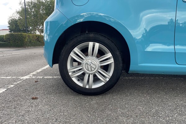 Used Volkswagen up! 2016 for sale - 75683642: Photo 9