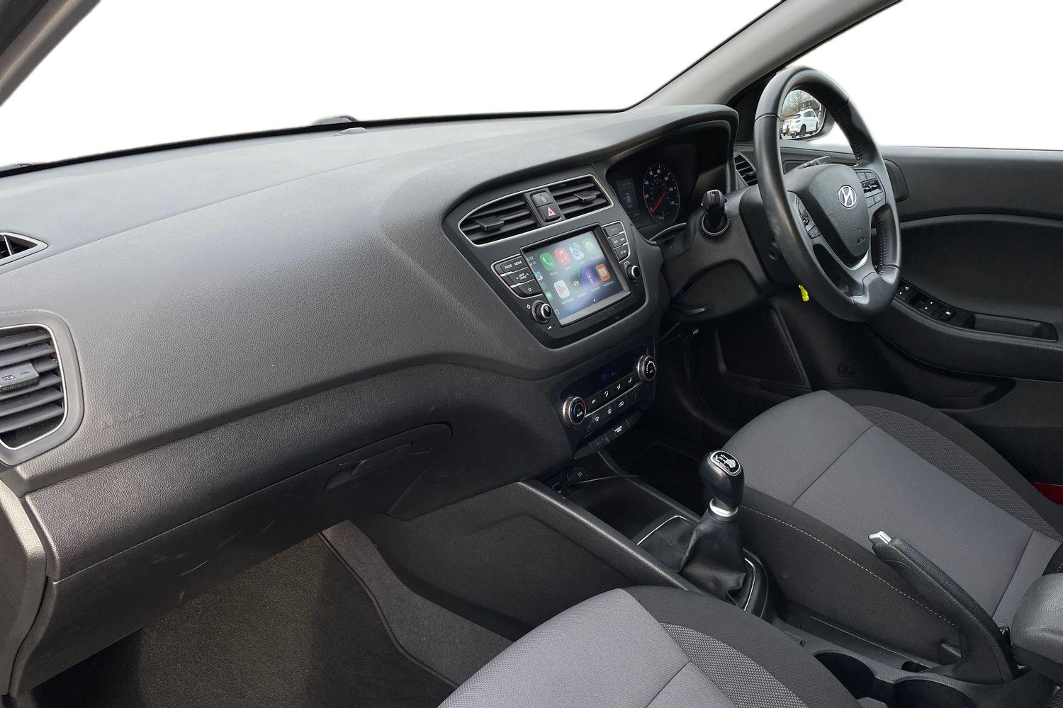 Used Hyundai i20 2018 for sale - 76663589: Photo 12