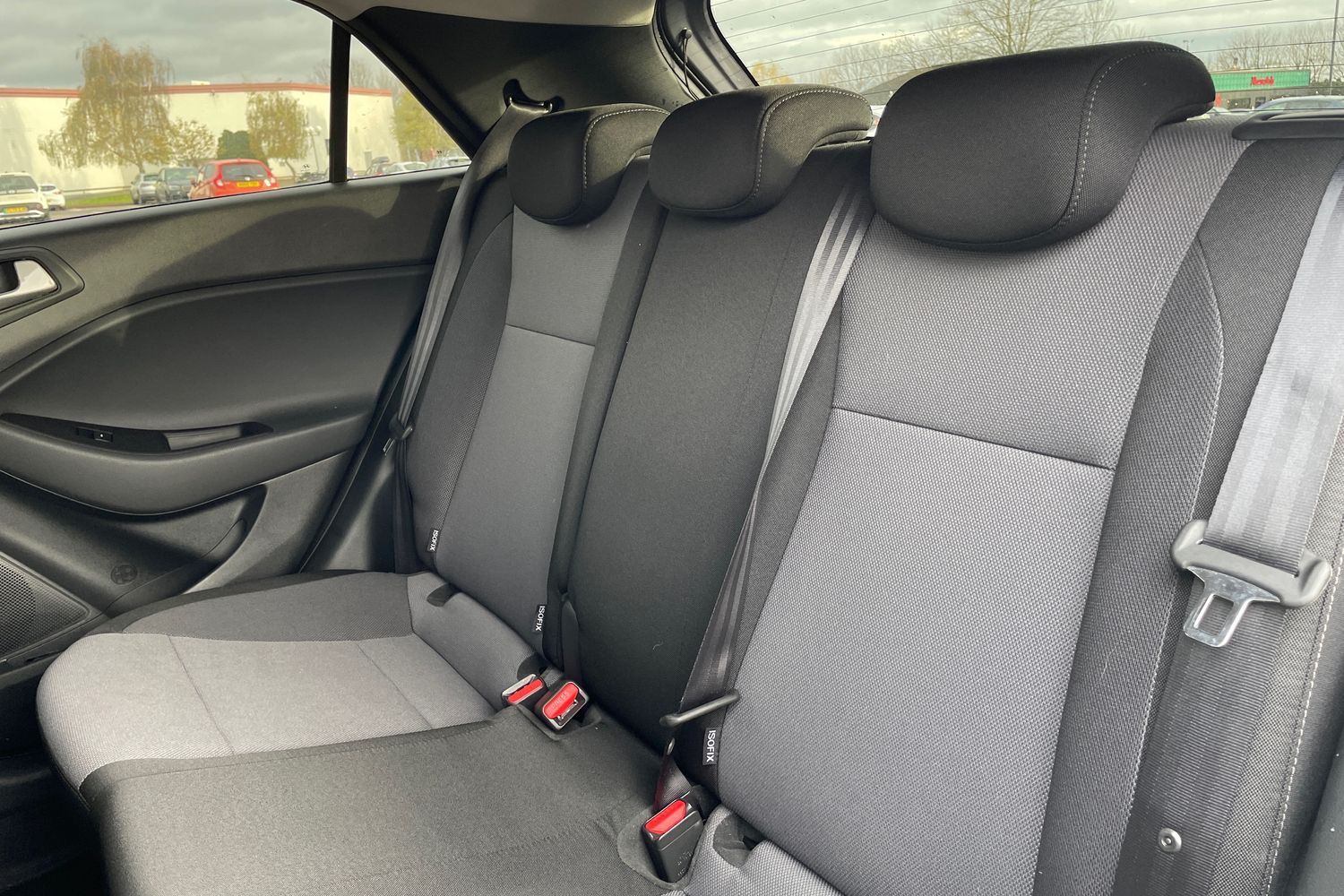 Used Hyundai i20 2018 for sale - 76663589: Photo 13