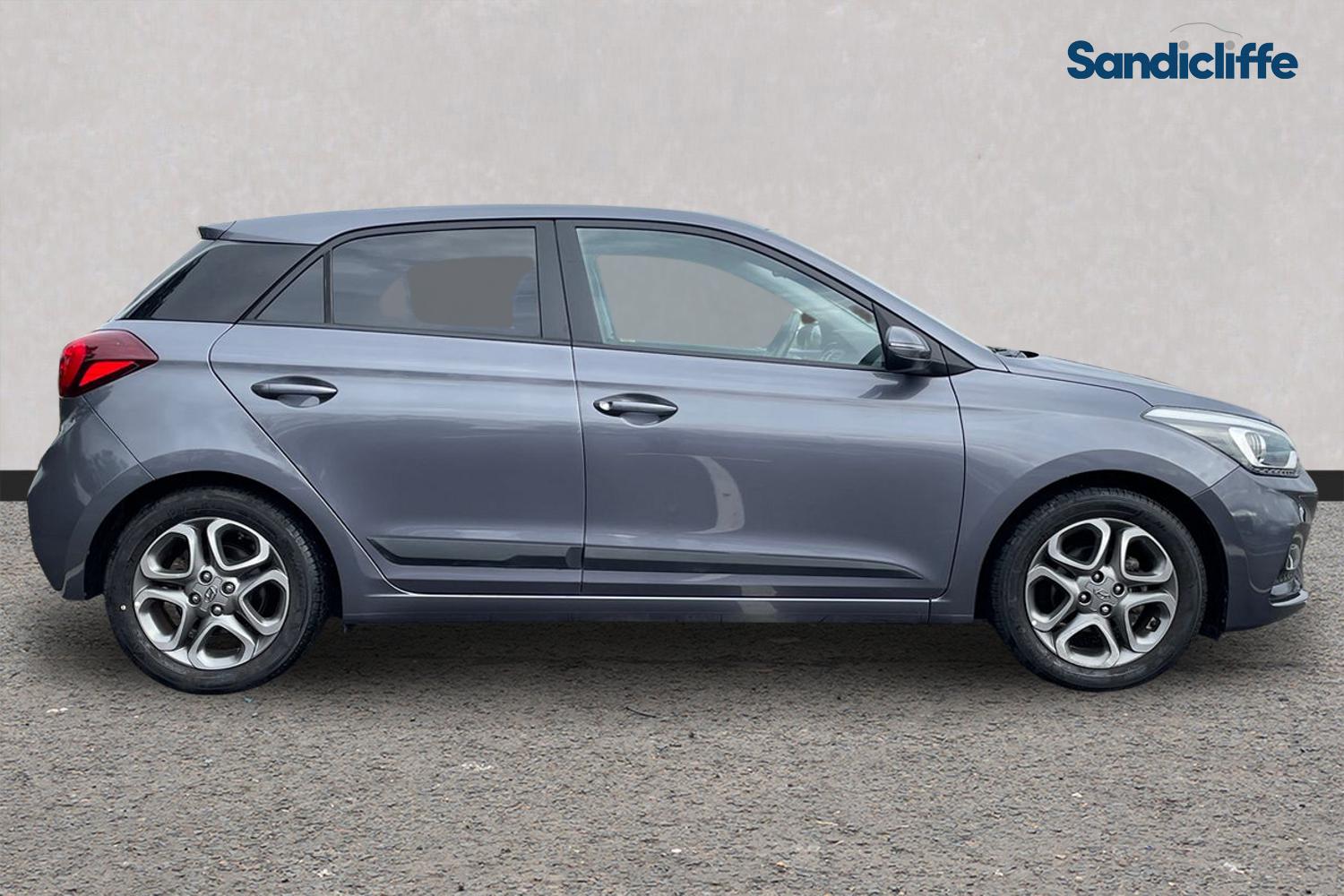 Used Hyundai i20 2018 for sale - 76663589: Photo 3