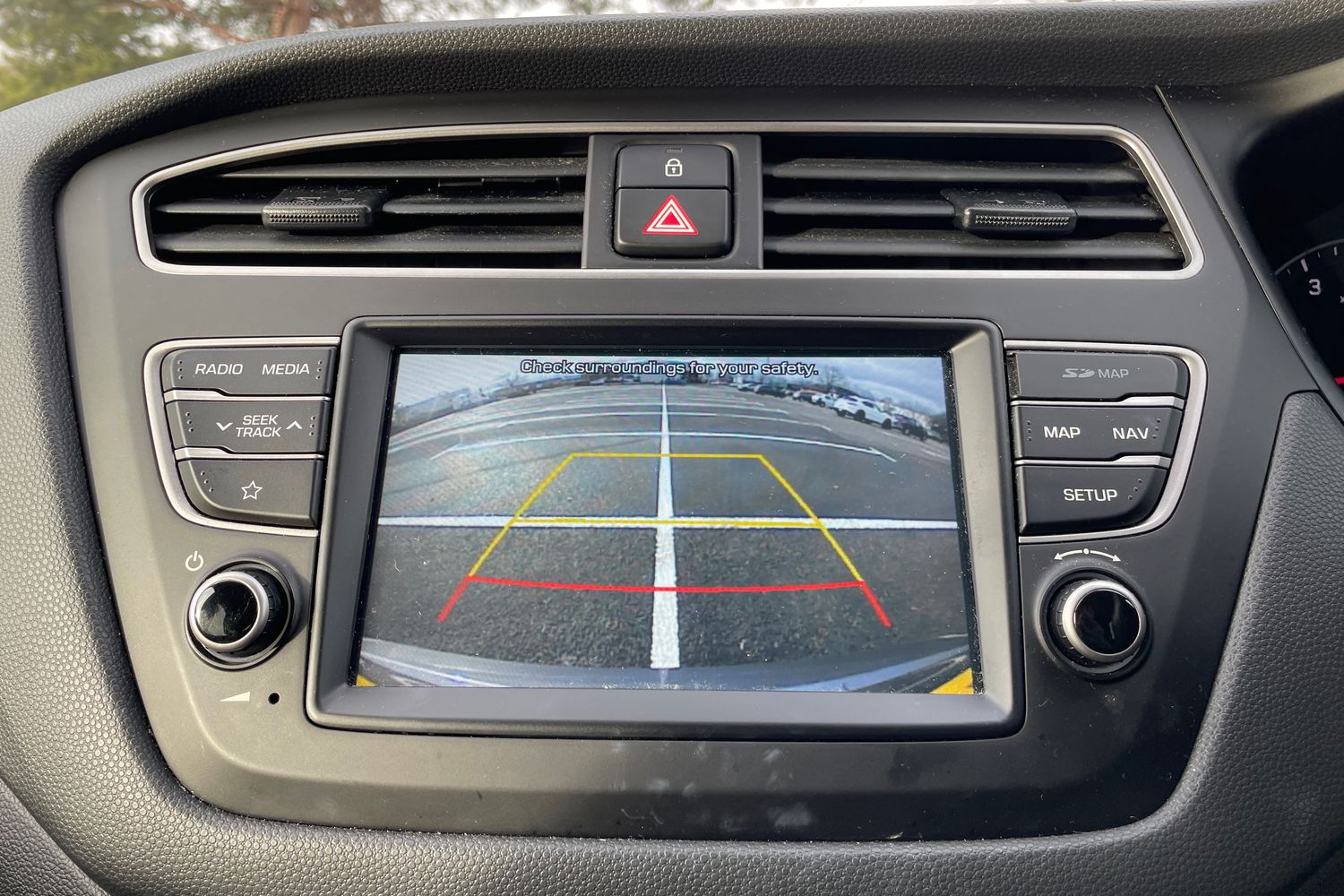 Used Hyundai i20 2018 for sale - 76663589: Photo 41