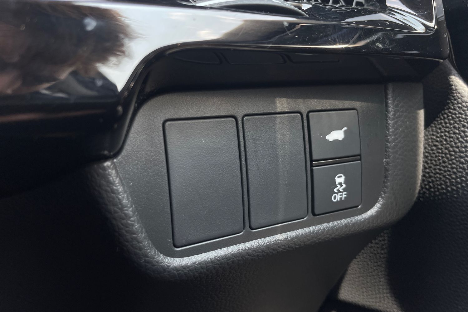 Vehicle 33