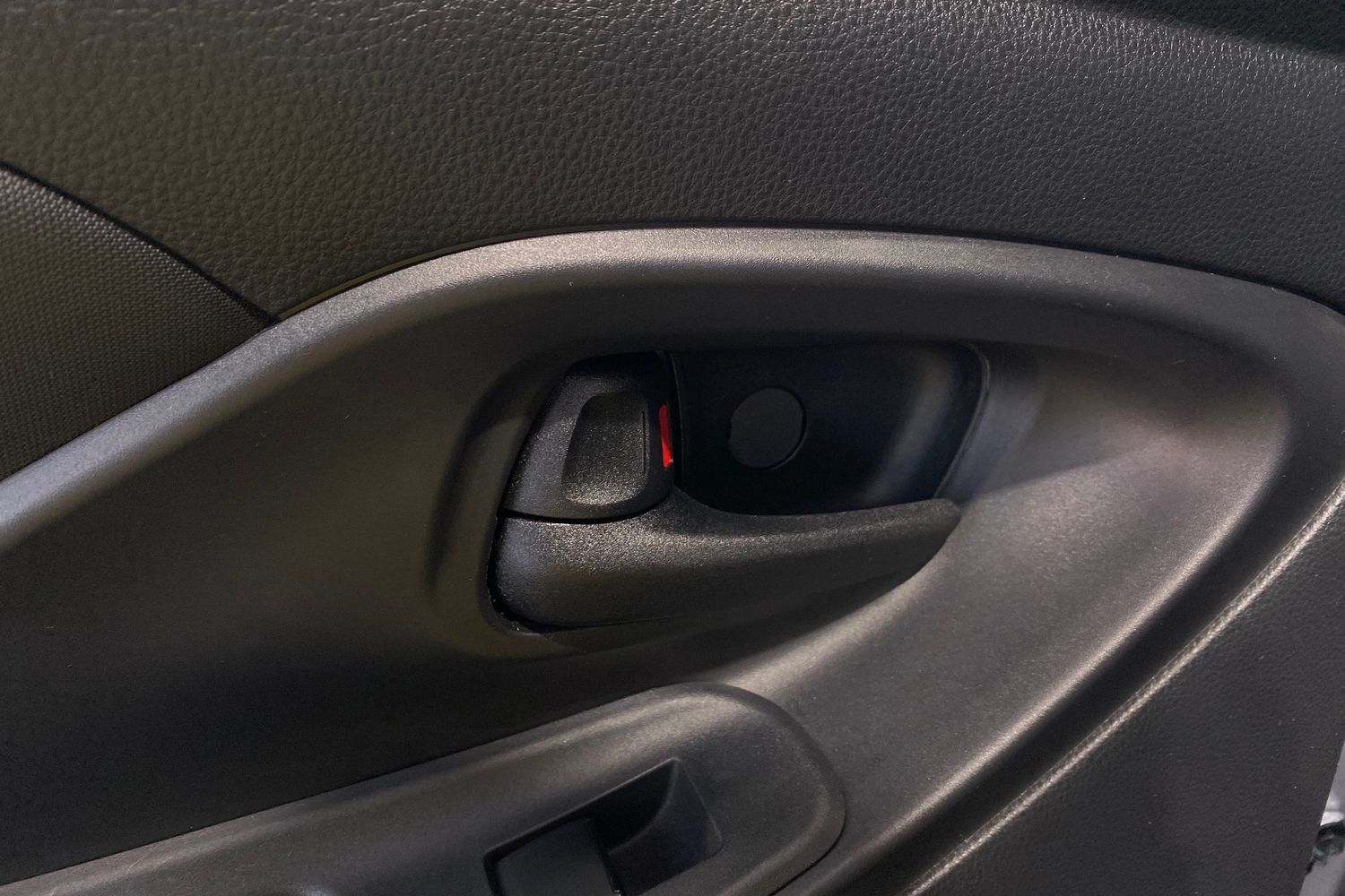 Used Mazda Mazda2 HYBRID 2023 for sale - 77990504: Photo 24