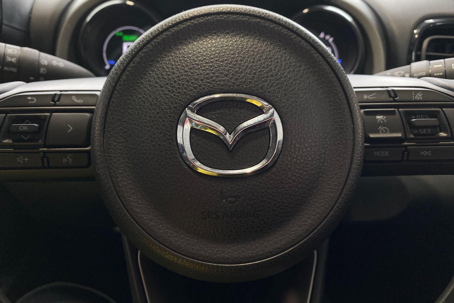 Used Mazda Mazda2 HYBRID 2023 for sale - 77990504: Photo 41