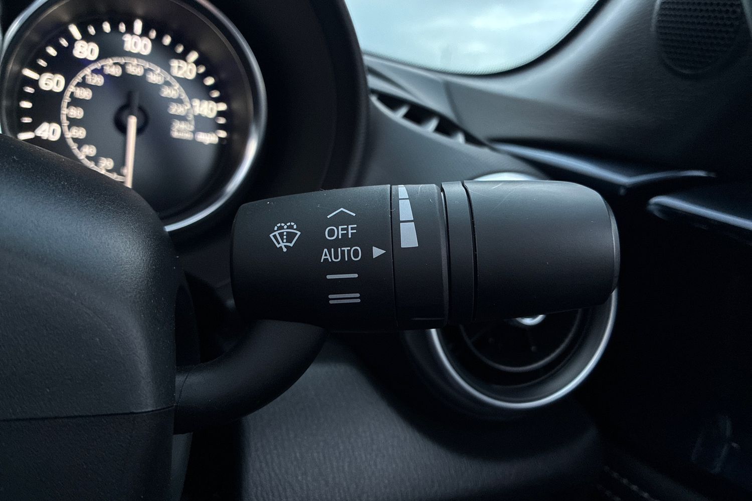 Used Mazda MX-5 2024 for sale - 76863708: Photo 33