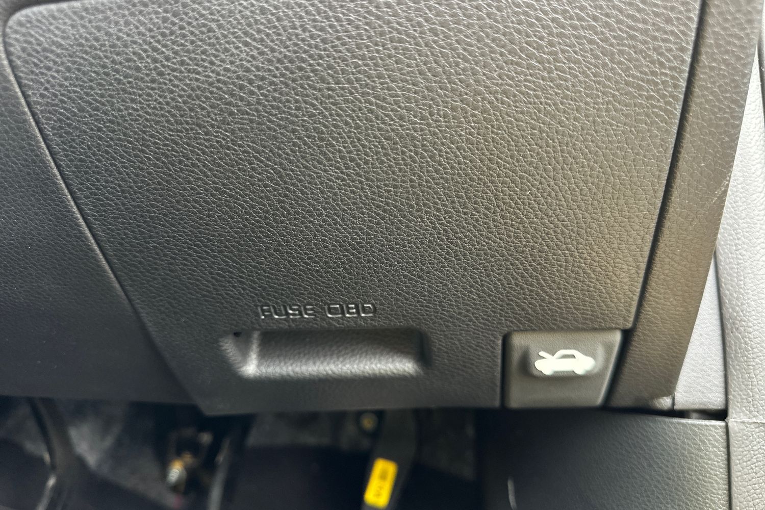 Used Kia Stonic 2018 for sale - 78132623: Photo 31