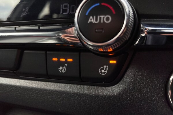Used Mazda CX-30 2024 for sale - 75683641: Photo 46