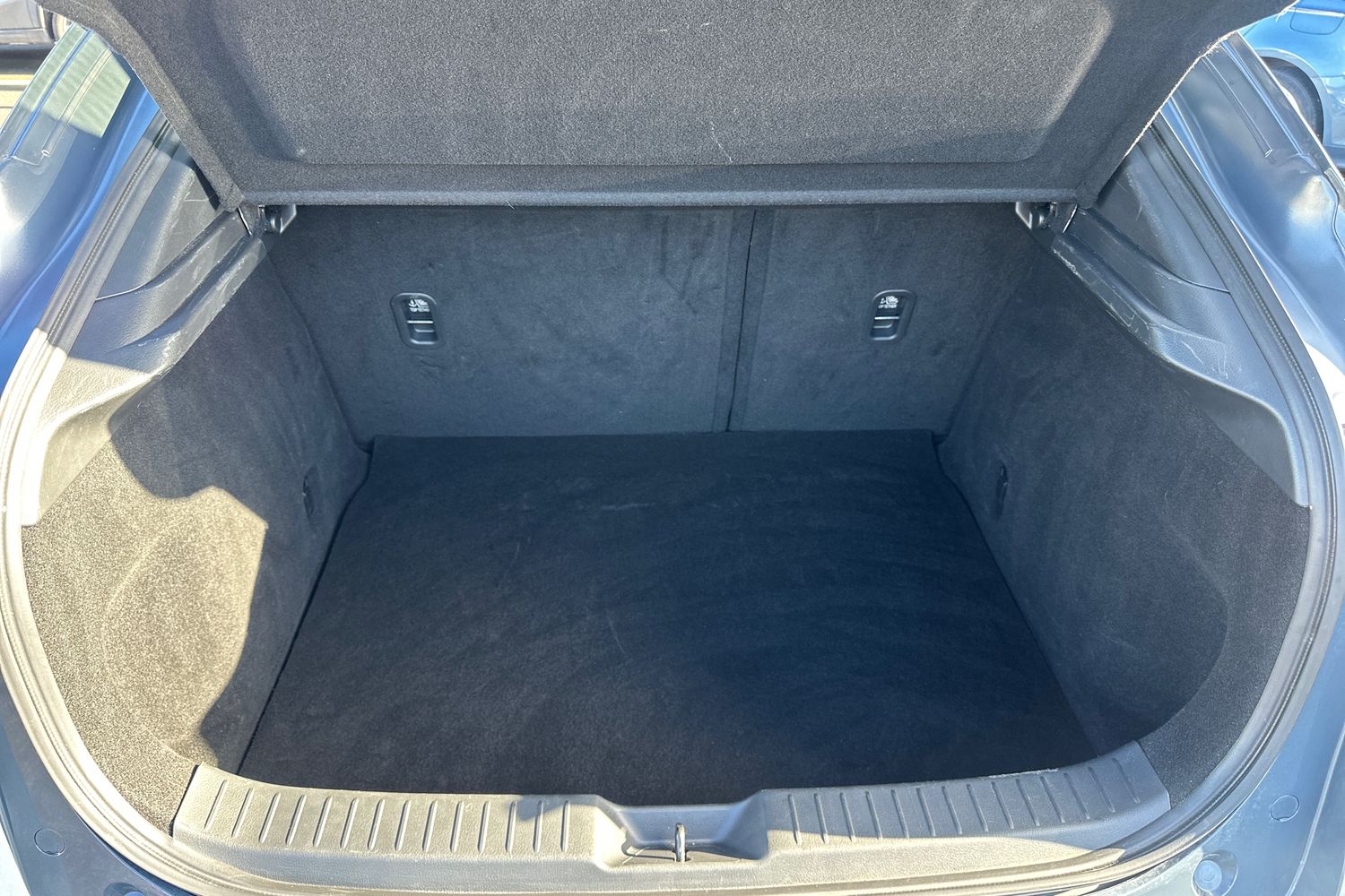 Used Mazda CX-30 2024 for sale - 77521860: Photo 18