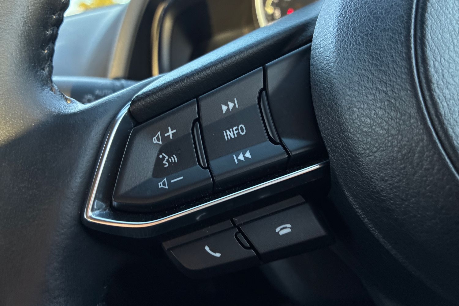 Used Mazda Mazda2 2021 for sale - 76663587: Photo 31