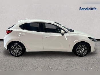 Used Mazda Mazda2 2022 for sale - 77490532: Photo