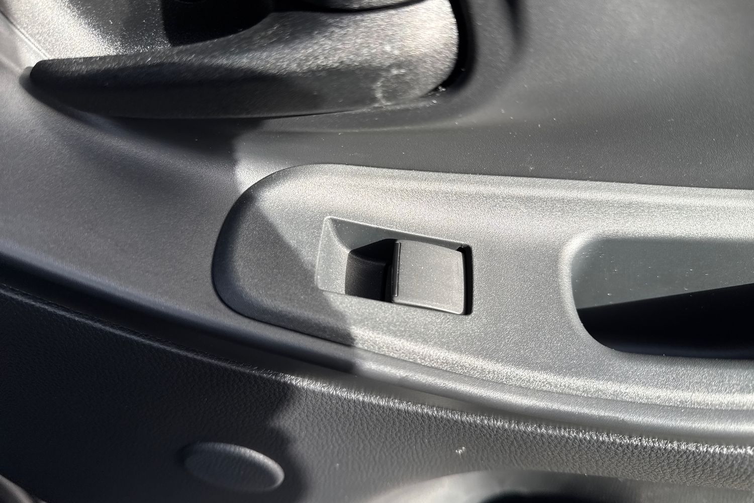 Used Mazda Mazda2 HYBRID 2022 for sale - 77595196: Photo 23