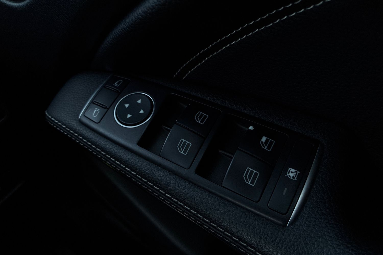 Used Mercedes-Benz A-Class 2016 for sale - 76536542: Photo 33