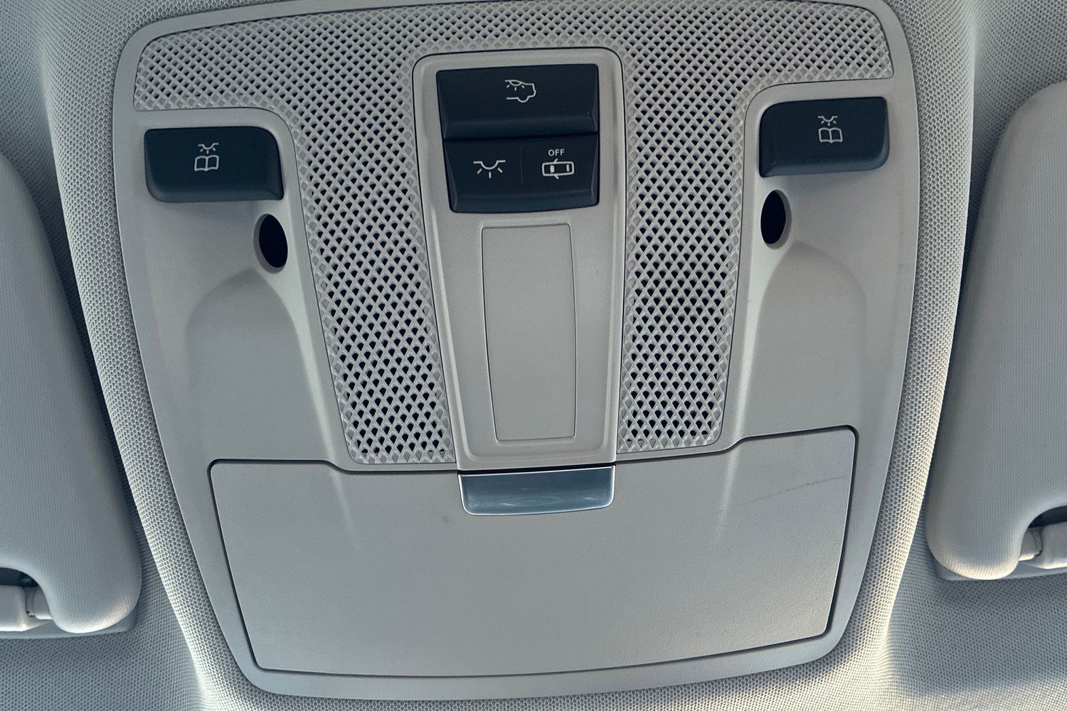 Used Mercedes-Benz A-Class 2016 for sale - 76536542: Photo 46