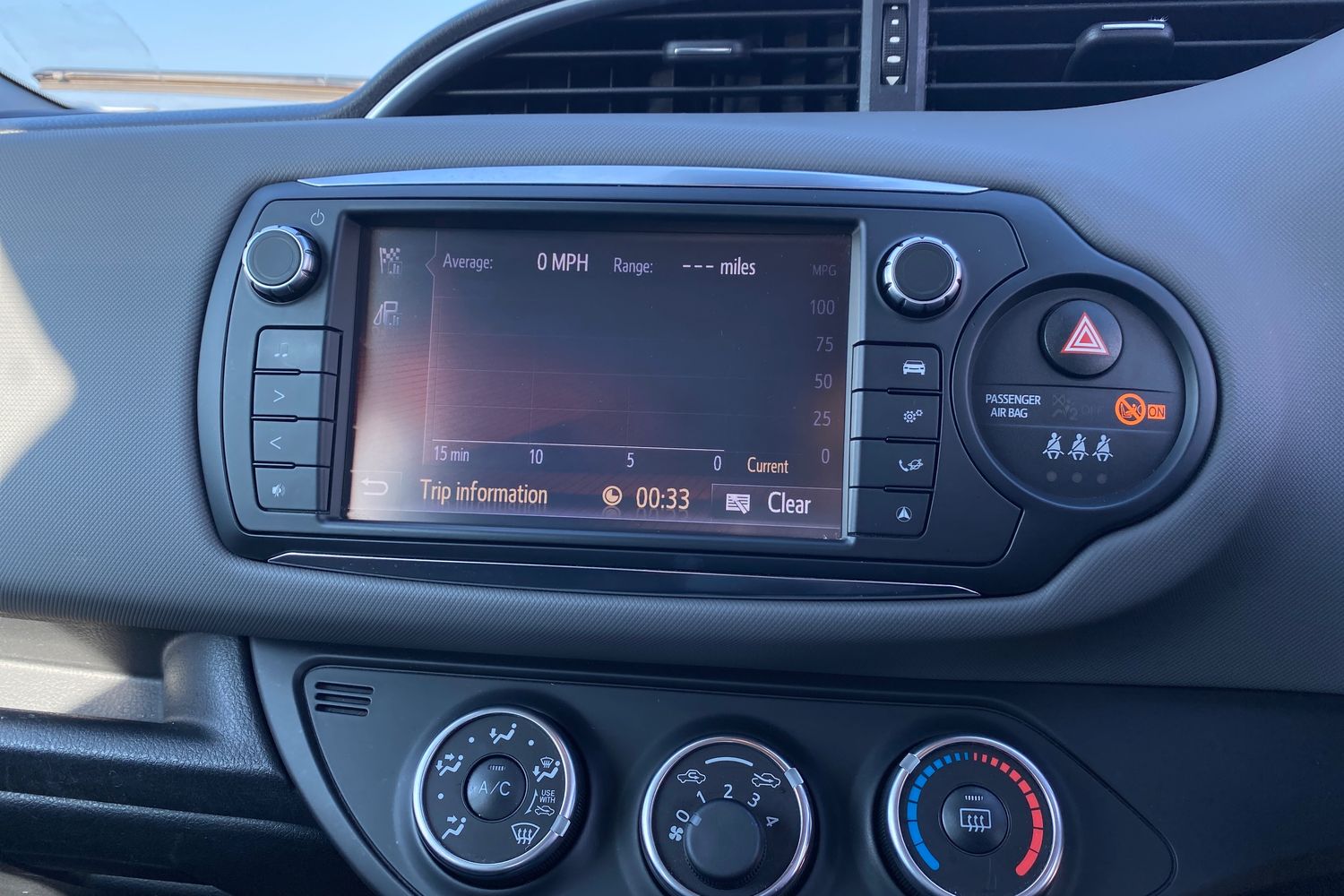 Used Toyota Yaris 2016 for sale - 77902242: Photo 38