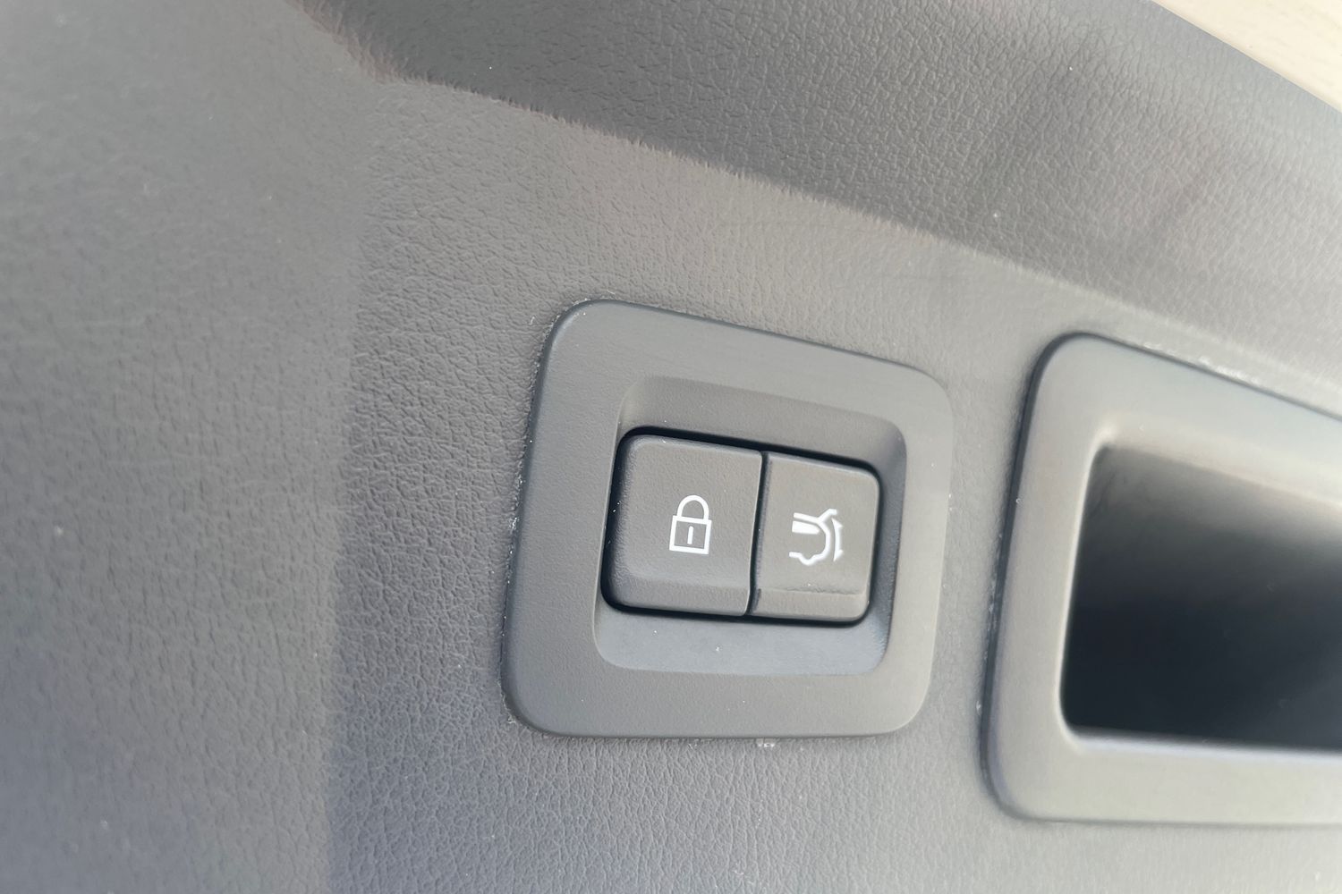 Used Mazda CX-60 2024 for sale - 76532125: Photo 24