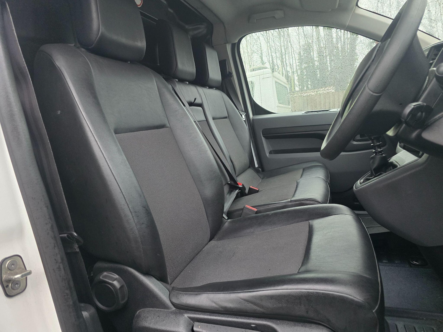 Used Vauxhall Vivaro 2019 for sale - 77202599: Photo 2