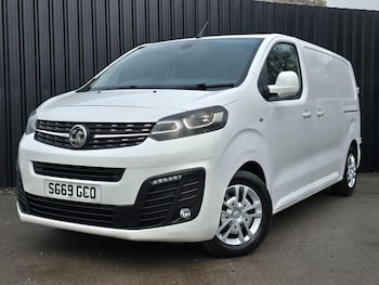 Used Vauxhall Vivaro 2019 for sale - 77202599: Photo