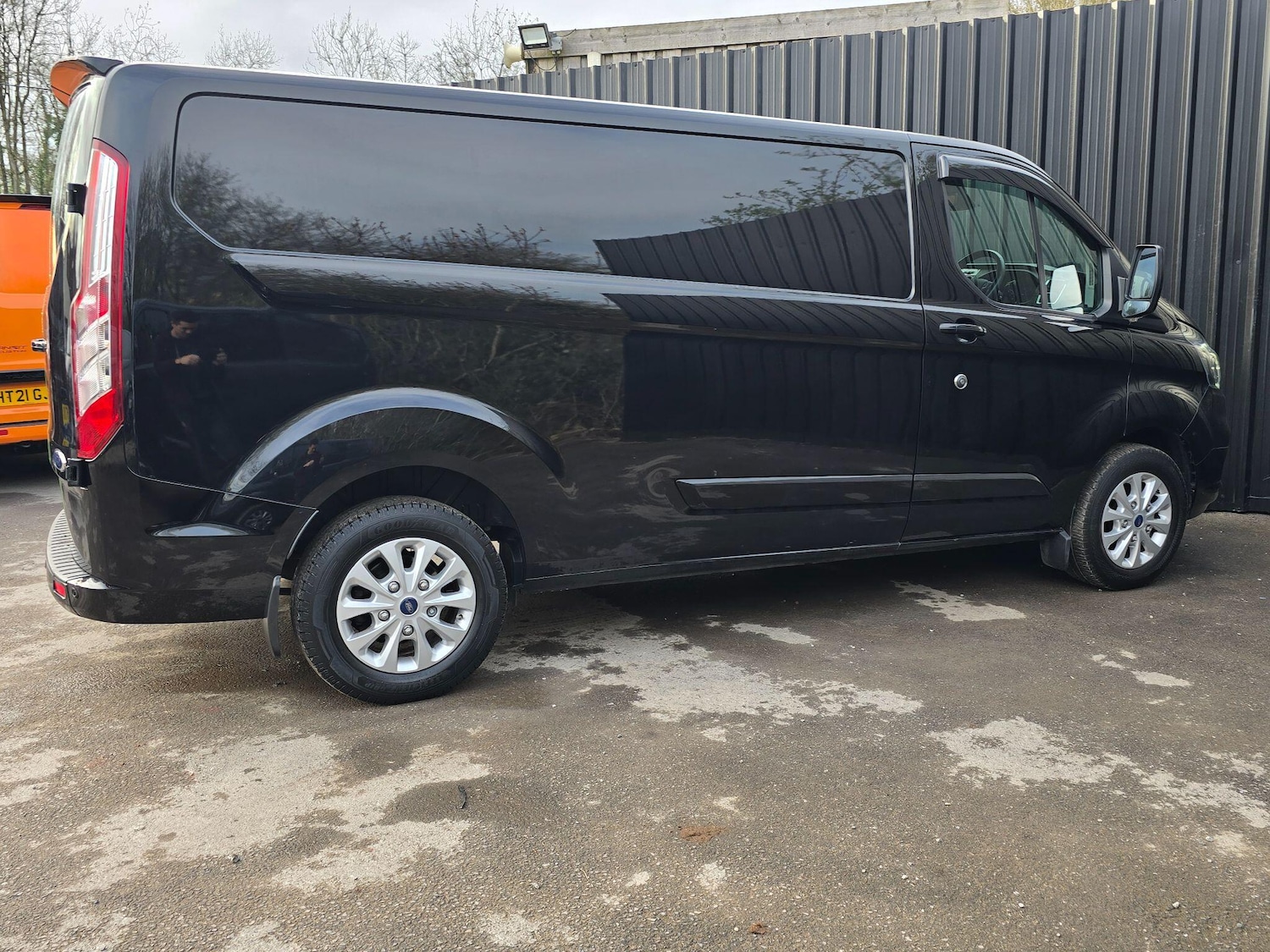 Used Ford Transit Custom for sale - 78047952: Photo 6