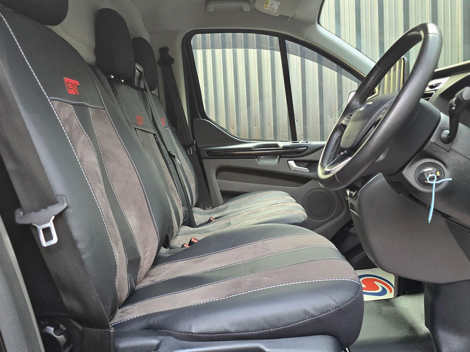 Used Ford Transit Custom for sale - 78047952: Photo 9
