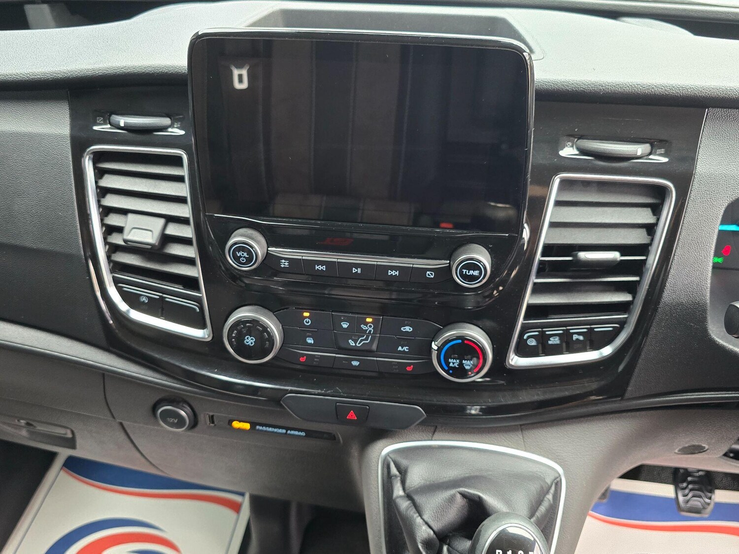 Used Ford Transit Custom 2020 for sale - 77683400: Photo 43