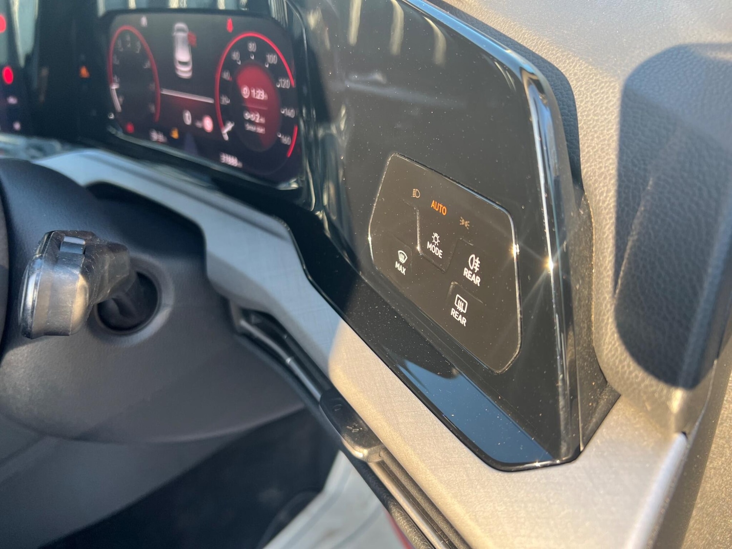 Used Volkswagen Golf for sale - 77753759: Photo 27