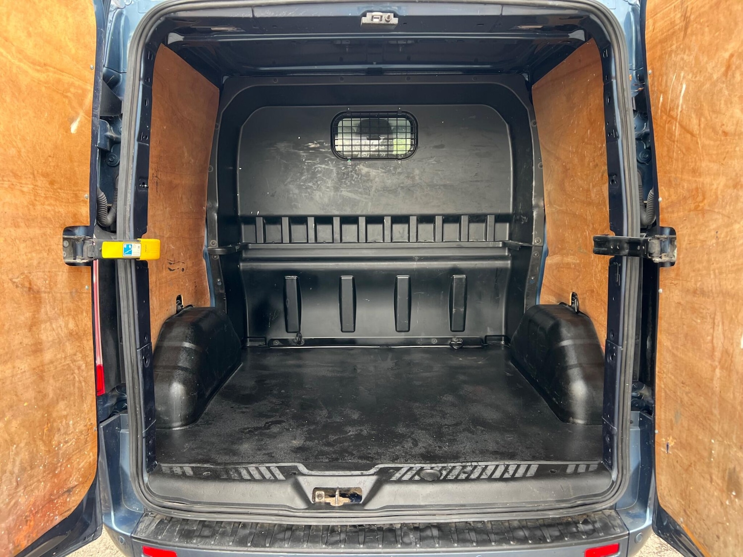 Used Ford Transit Custom 2021 for sale - 76424292: Photo 32